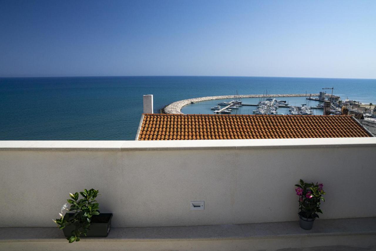 Terrazza Grecale Apartment Rodi Garganico Exterior photo